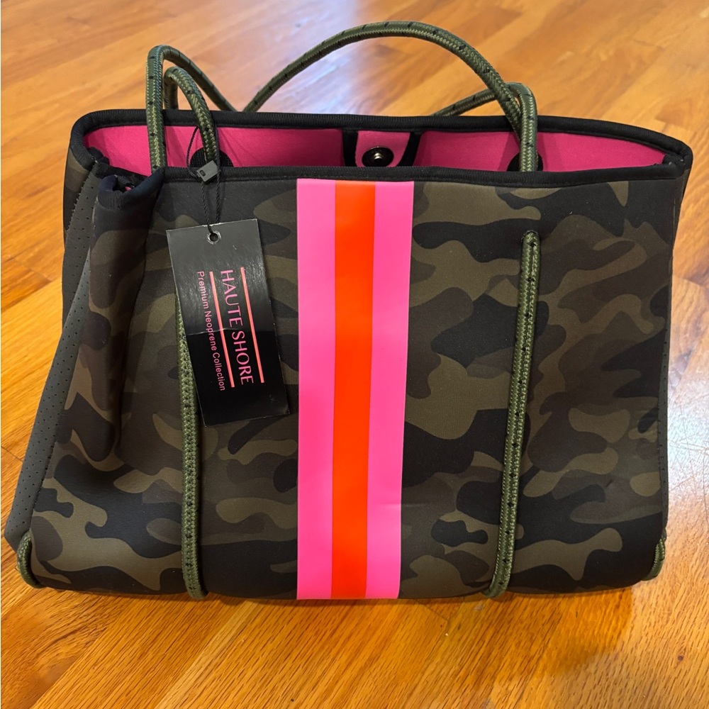 HAUTE SHORE Camo Neoprene Tote with Pink and Orange Stripe NWY New With Tags